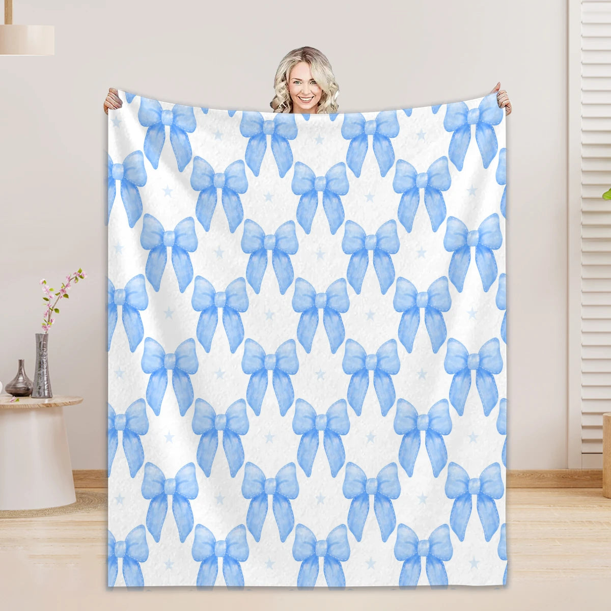 couverture sieste douce microfibre bleue blanche motif rayures points femme