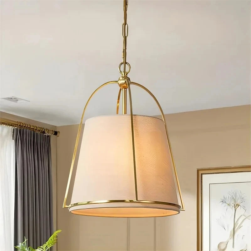 suspension lumineuse or tissu texturé classique chambre salon élégante opaque métal lisse