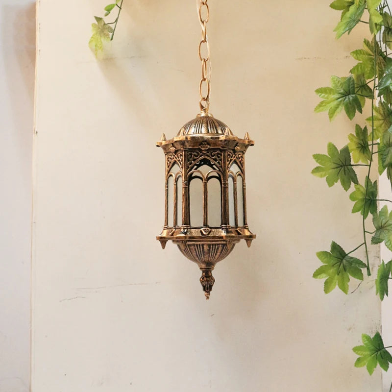 lanterne suspendue gothique verre transparent motifs floraux chambre salon étude
