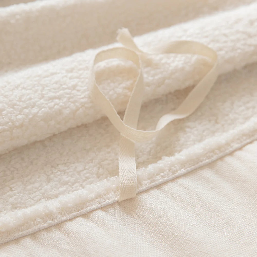 Housse canapé bouclée blanc cassé moderne anti poussière ruban adhésif lavable machine 90 300cm