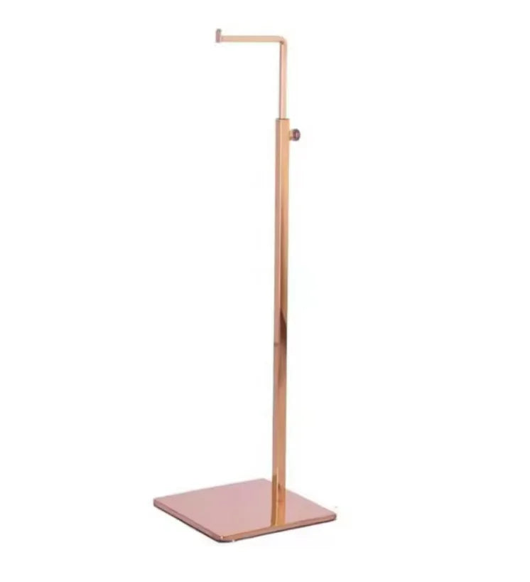 présentoir suspendu moderne support vêtements noir or rose gold blanc argent mat