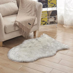 tapis blanc fourrure synthétique moderne polyester lavable vinyle sans BPA chambre maison