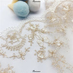 tissu dentelle fleurs feuilles blanc doré élégant classique polyester translucide haut qualité