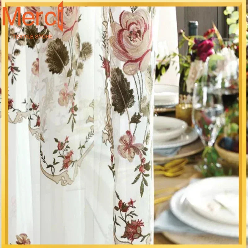rideau transparent motif floral broderie classique romantique blanc rose beige fenêtre salon