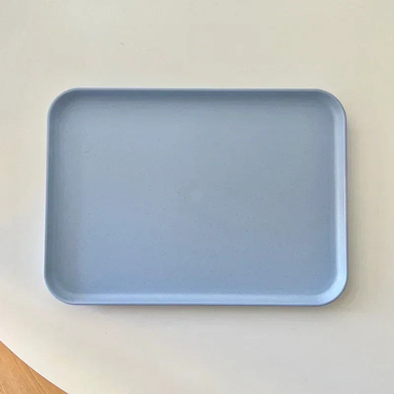 assiettes décoration moderne blanc jaune bleu pastel vert serviette bol cuillère pot confiture tasse