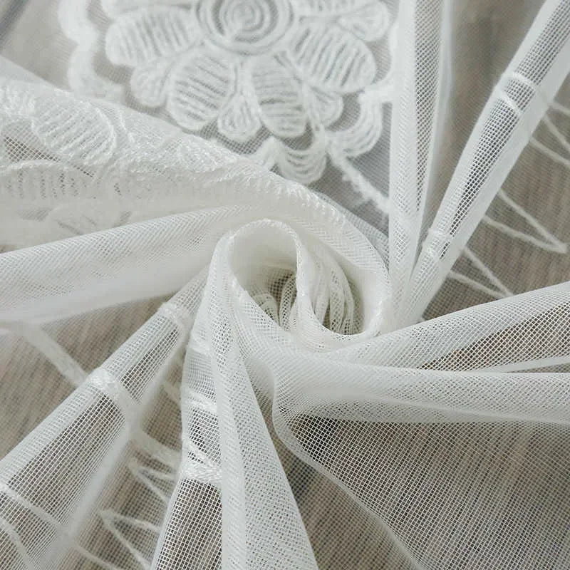 rideau blanc floral brodé tulle translucide bohème fenêtre salon chambre tissu texturé