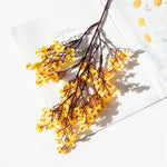 bouquet fleurs artificielles jaune rose bleu blanc mariage intérieur naturel minimaliste decoration