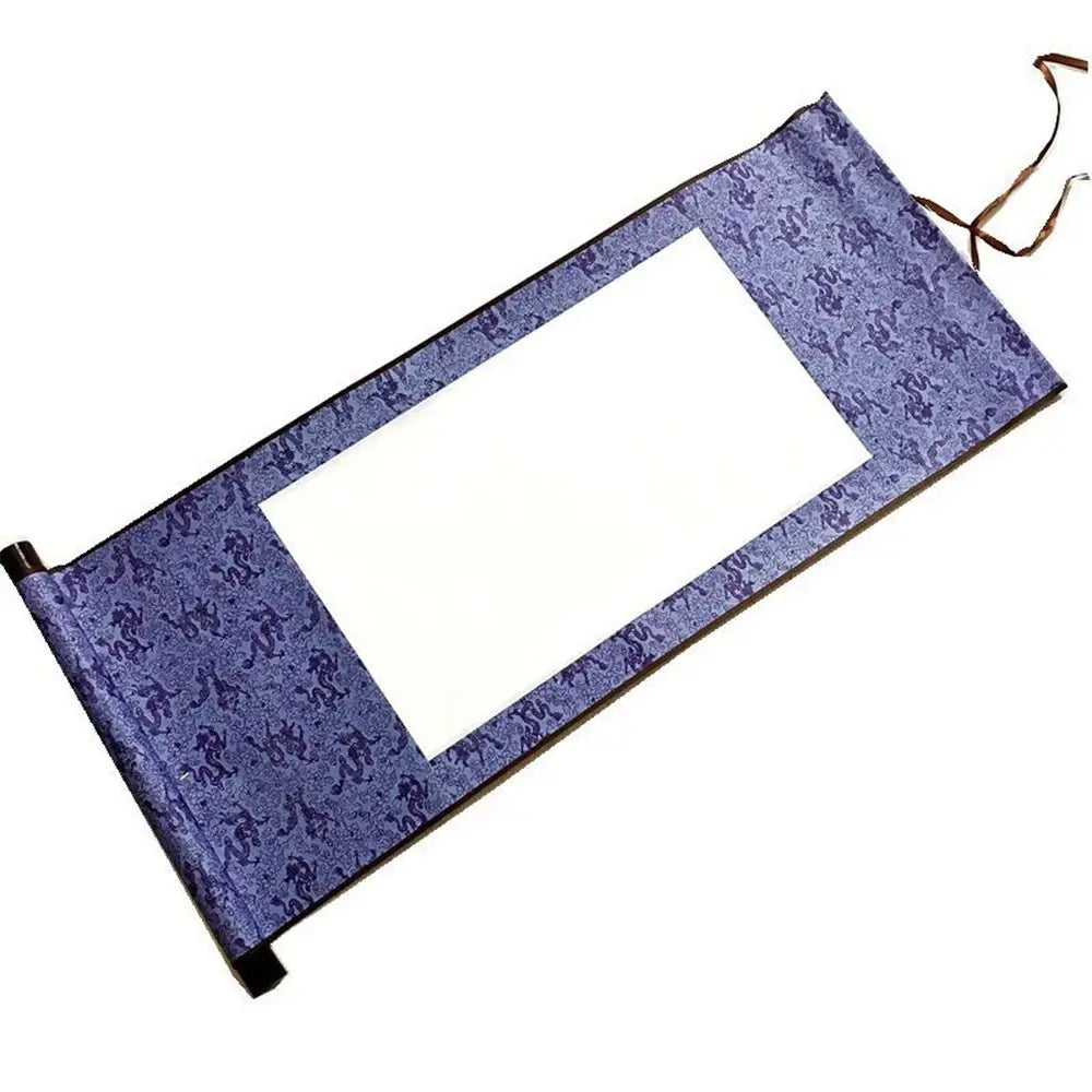 rouleau papier peint imprimé floral ruban fixé traditionnel décoration maison blanc vert suspendu