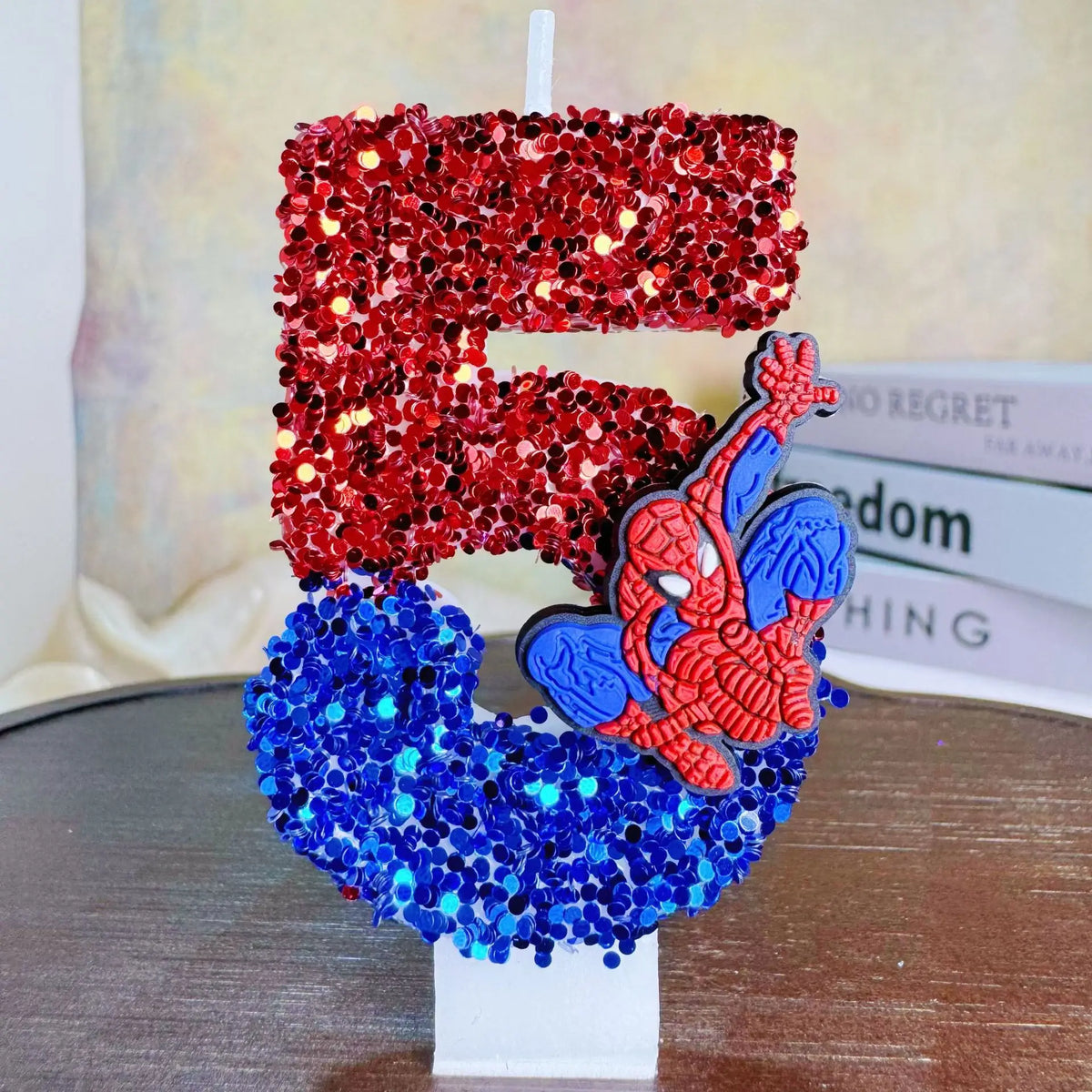 bougies décoratives anniversaire spiderman sequins brillants rouge bleu noir decoration gâteau fête thème