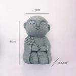 statuette bouddha jizo résine gris clair minimaliste moderne décoration jardin sans motif opaque