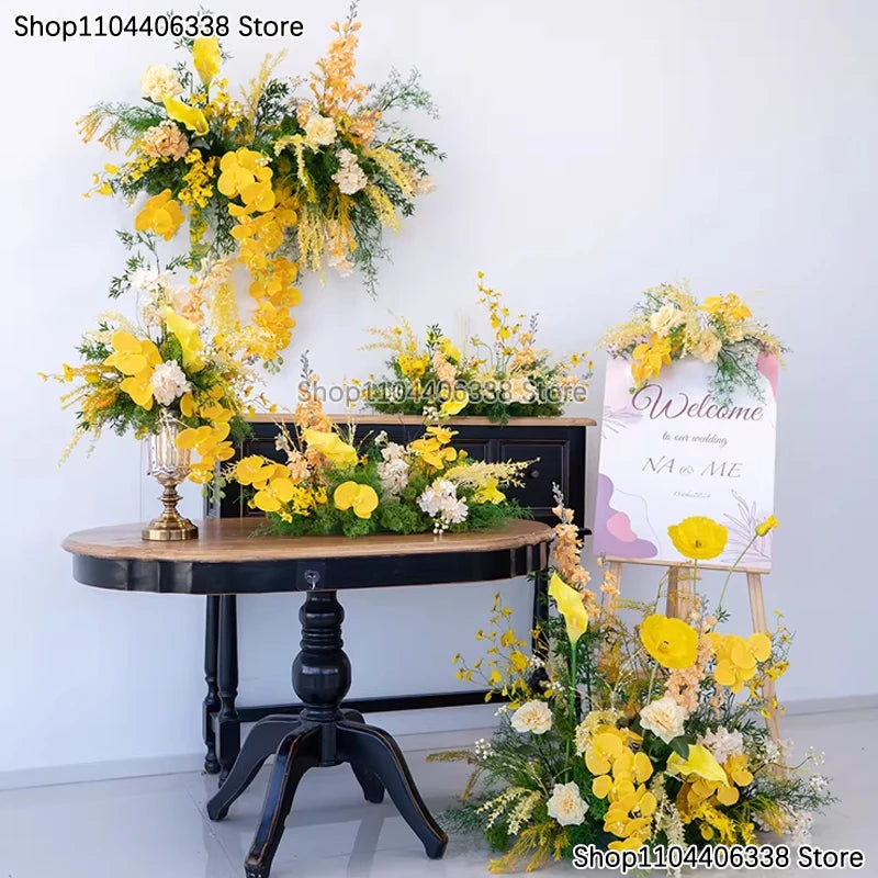décoration mariage roses jaunes orchidées feuilles verte romantique élégant extérieur artificiel