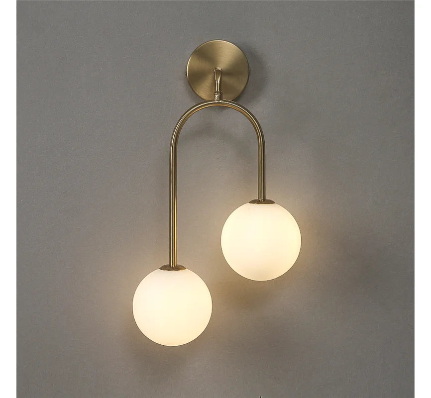 lampes murales modernes globes translucides or blanc bleu jaune gris marron minimaliste fixées mur