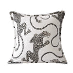 taies d'oreiller jacquard léopard vert olive moderne respectueuses environnement polyester 100% decoration maison