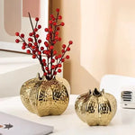 vases décoratifs modernes blanc doré rouge texture martelée élégants coquettes