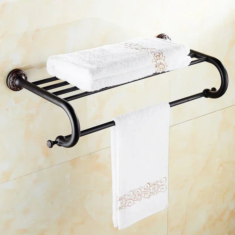 accessoires salle bain bronze noir élégants motifs floraux classiques porte serviettes savon papier hygiénique