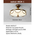 lampe classique marron blanc chaînes dorées texture tissu éclairage romantique chambre enfant