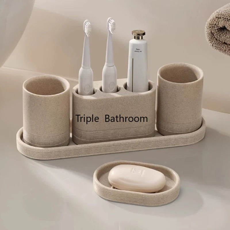 ensemble salle bain moderne beige clair plateau gobelet trousse coton flacon savon brosse dents