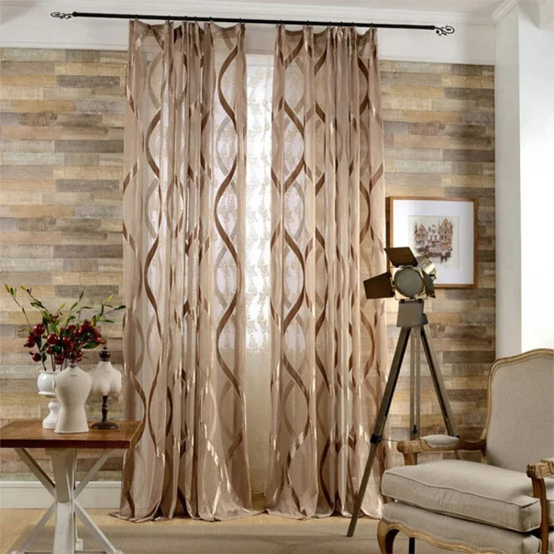 rideau polyester semi transparent moderne rayures ondulées beige marron clair intérieur maison