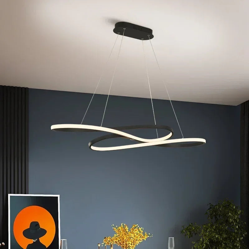 suspension lumineuse moderne or blanc anneaux entrelacés éclairage led réglable télécommande fixations chambre restaurant
