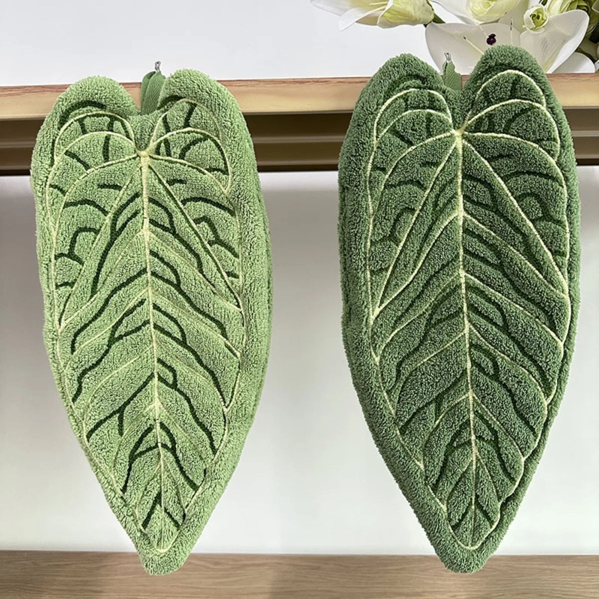 gant toilette vert rose feuille stylisée doux moelleux moderne décoratif absorbant rapide