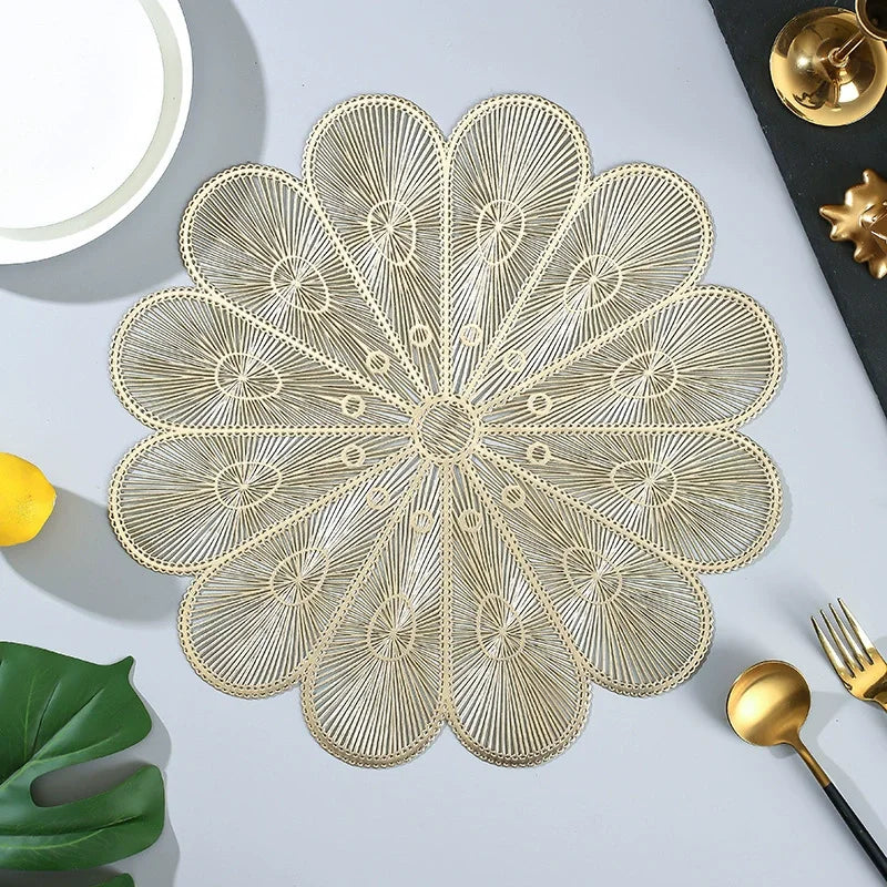 Placemat moderne doré rayures concentriques vinyle respectueux environnement élégant 15 pouces