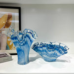 vase moderne bleu rayures horizontales artisanal transparent table décoration maison plateau fruits