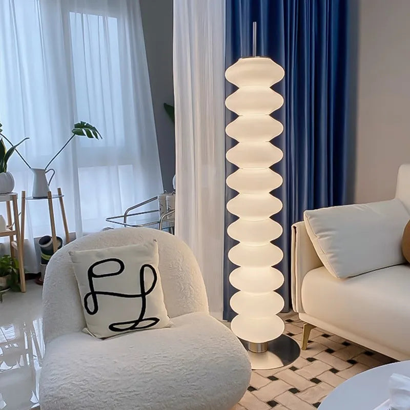 lampe sol moderne blanc base métallique éclairage puissant led directionnelle