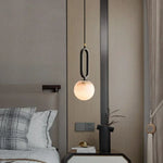 lampe suspendue marbre noir blanche moderne minimaliste globes translucides support métallique