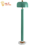 lampe pied moderne abatjour champignon vert émeraude minimalisteintérieur doré blanc