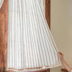 rideau polyester classique rayures horizontales beige clair noir opacité rubans pompons balconextérieur japonais