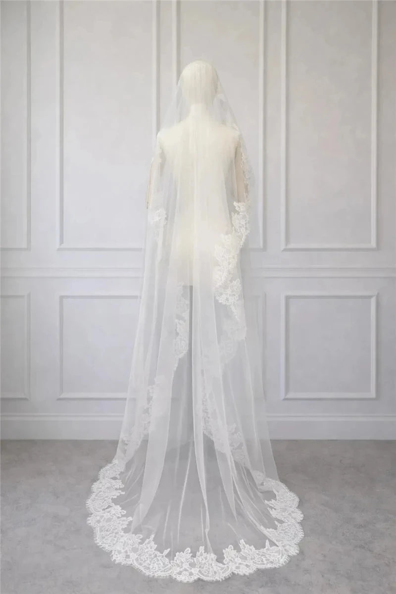 voile mariée blanc dentelle cathédrale classique fixations invisibles monocouche
