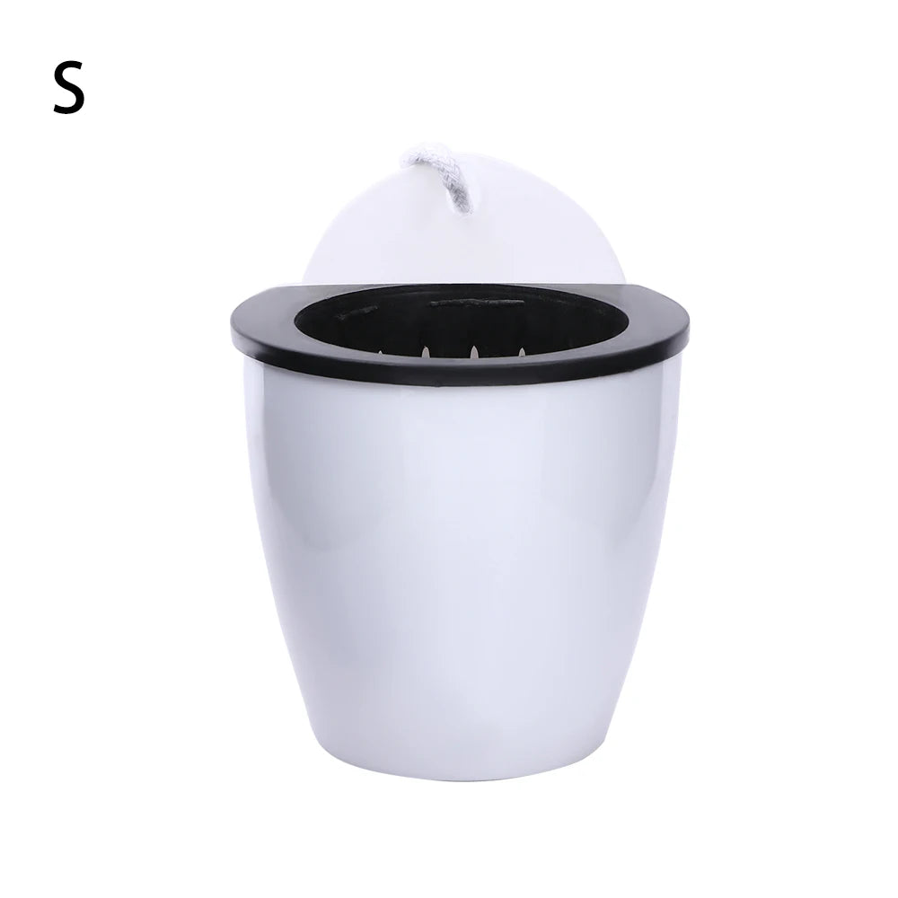 pots suspendus résine blanc noir modernes mur fleur verte chambre jardin
