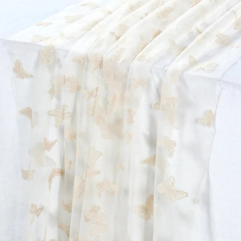 table table transparente papillons blanc bleu rose beige festive romantique