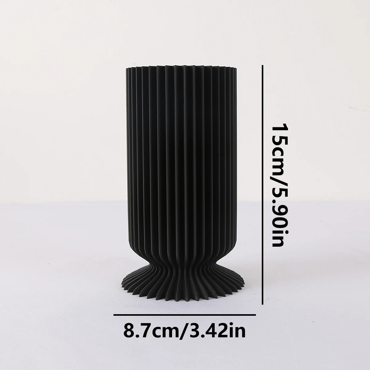vases noirs marron rayures modernes statuettes bois intérieur salon chambre minimalistes