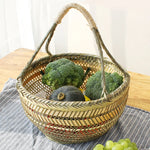 panier rangement vert clair tissé motifs géométriques rustique poignées tressées fruits légumes traditionnel
