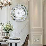 horloge murale strass dorés or blanc classique salon quartz aiguille 60cm 60cm fixations