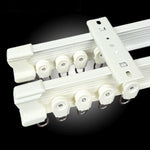 rideau rail courbé flexible blanc moderne rainures horizontales roulettes support mural
