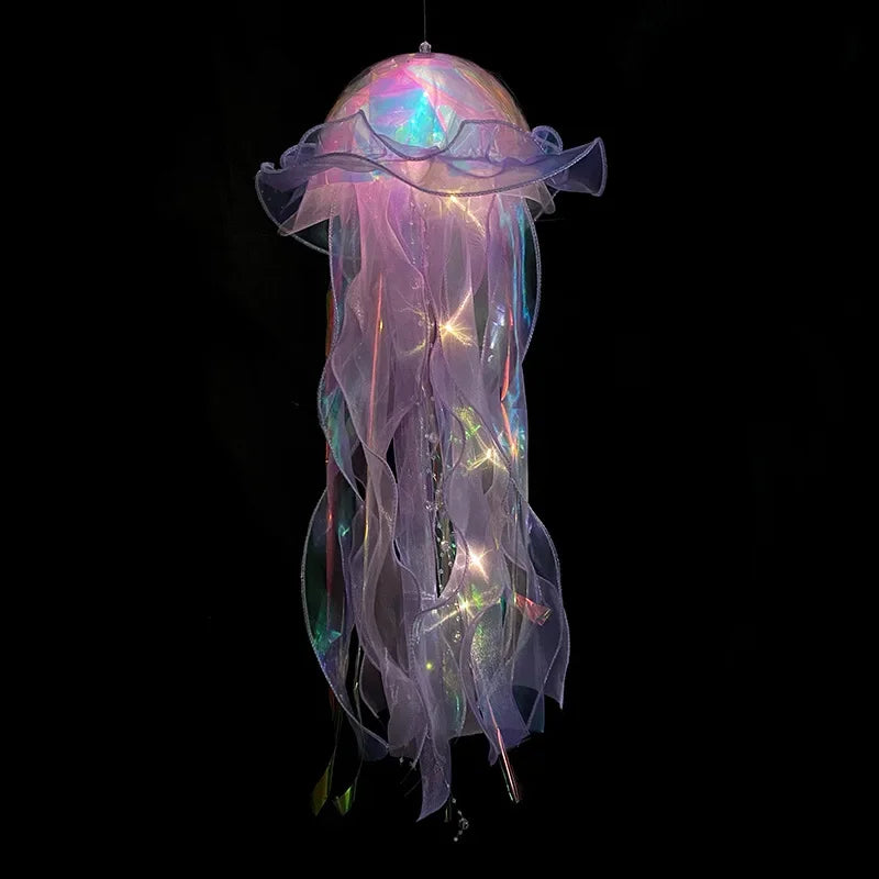 méduses lumineuses artificielles bleu rose vert modernes translucides iridescentes fil suspension fête enfants anniversaire
