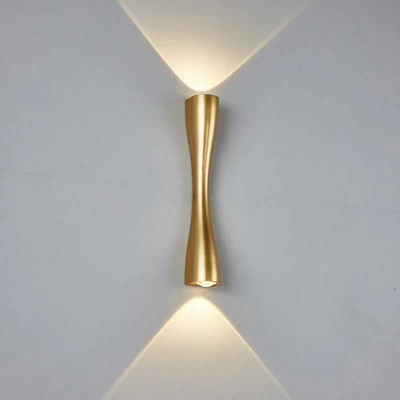 applique murale led or noir blanc moderne forme courbe contemporaine éclairage quotidien fixée mur