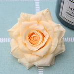décoration intérieure fleurs artificielles roses soie réaliste blanc rose jaune valentin mariage anniversaire