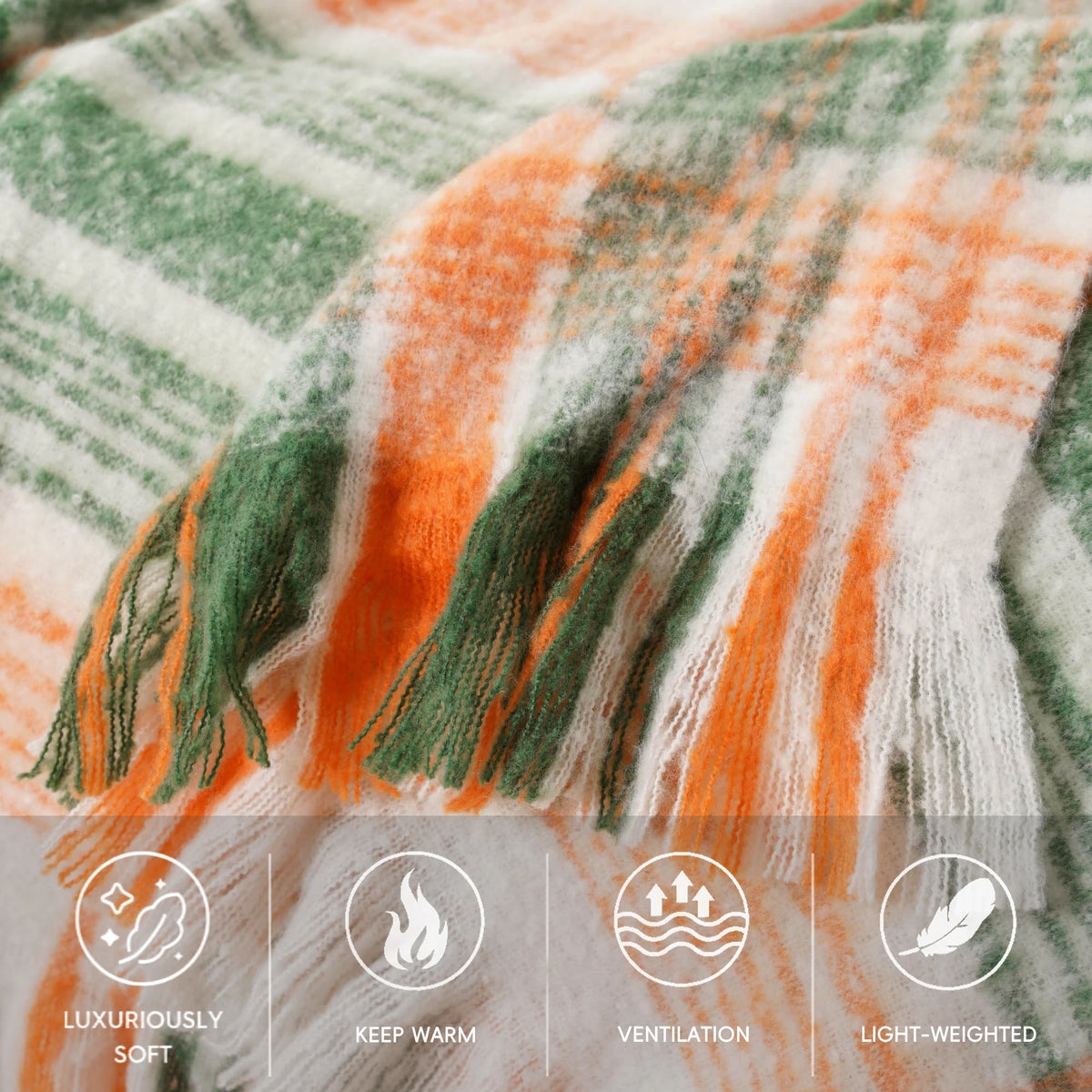 Plaid douillet et multicolore avec un motif vibrant de vert et d'orange, offrant une chaleur et une ventilation appréciables tout en restant léger.