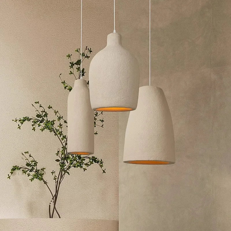suspension lumineuse moderne beige clair texturée câble suspendu minimaliste lumière led