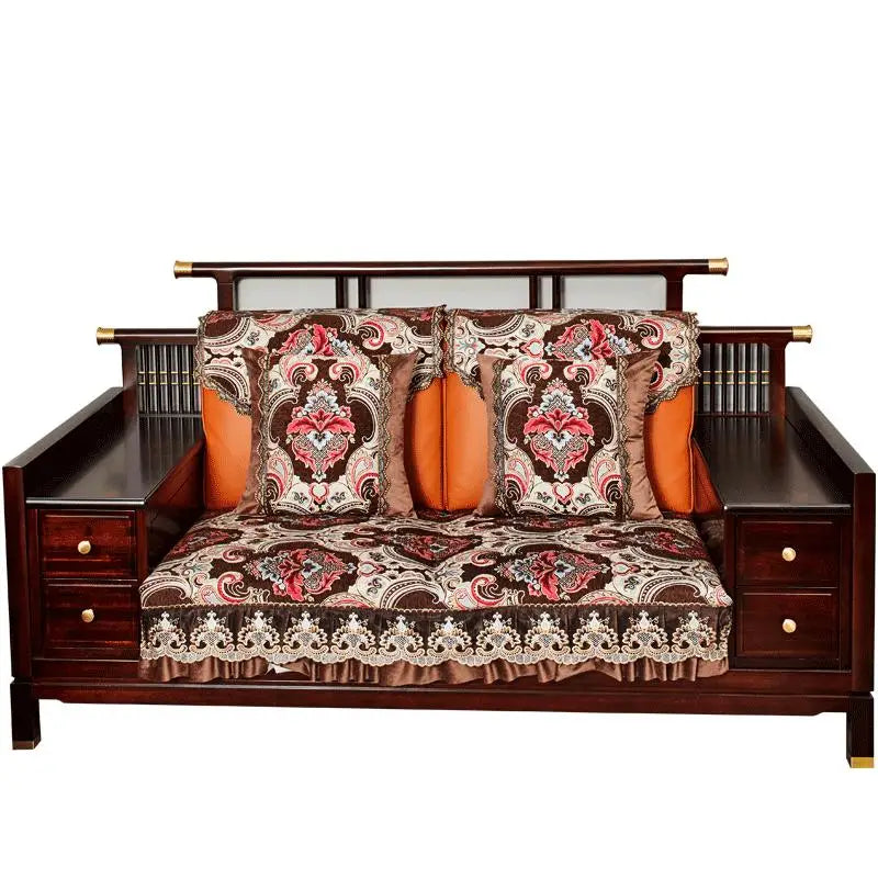 Canapé daybeds en bois massif avec des coussins aux motifs ethniques colorés, offrant un design élégant et confortable pour le salon ou la chambre.