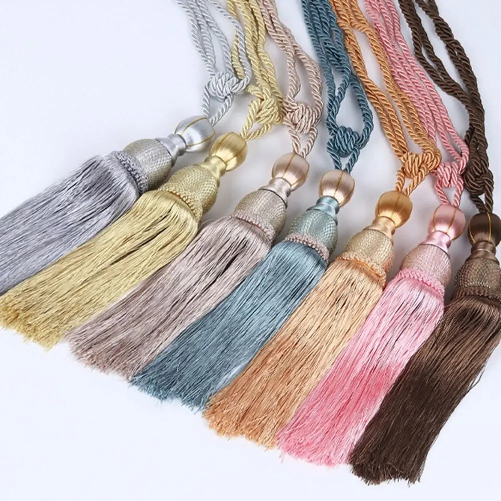 pompons rideaux classiques doré brillants anneaux attaches rubans uni élégants variés couleurs
