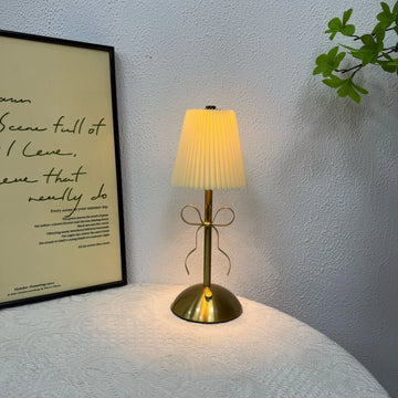 veilleuse rechargeable led moderne plissée abatjour or blanccrème rose chambre