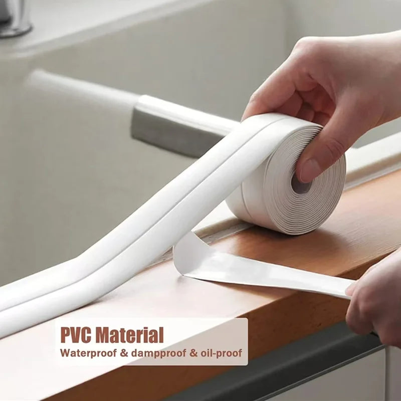 joint d'étanchéité adhésif pvc blanc bord lavabo cuisine salle bain