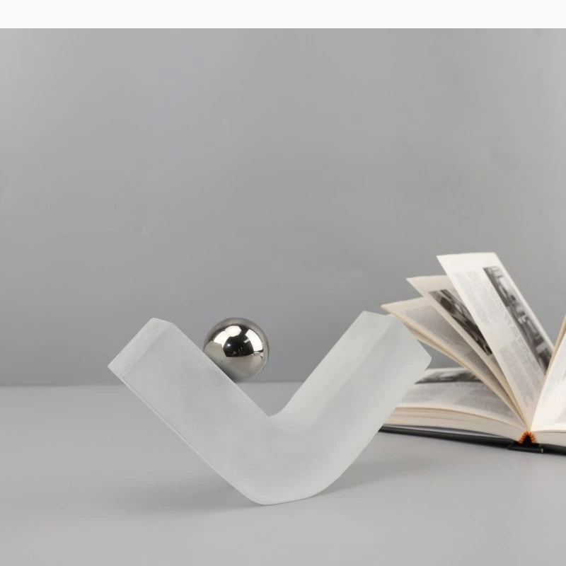 sculpture décorative moderne forme sphère métallique argentée transparente minimaliste