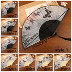 éventail pliant traditionnel papillons bambou fleurs tassel noir blanc gris