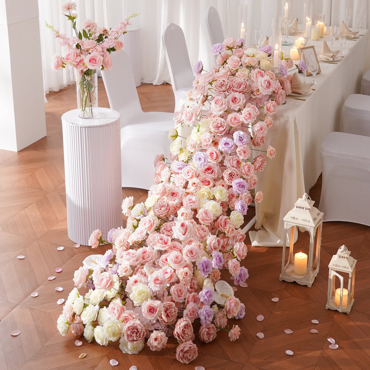 décoration événement mariage fleurs artificielles cascade romantique élégante violet rose rouge