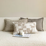 coussins décoratifs géométriques polyester 100% nordique contemporain beige gris clair 30x50cm